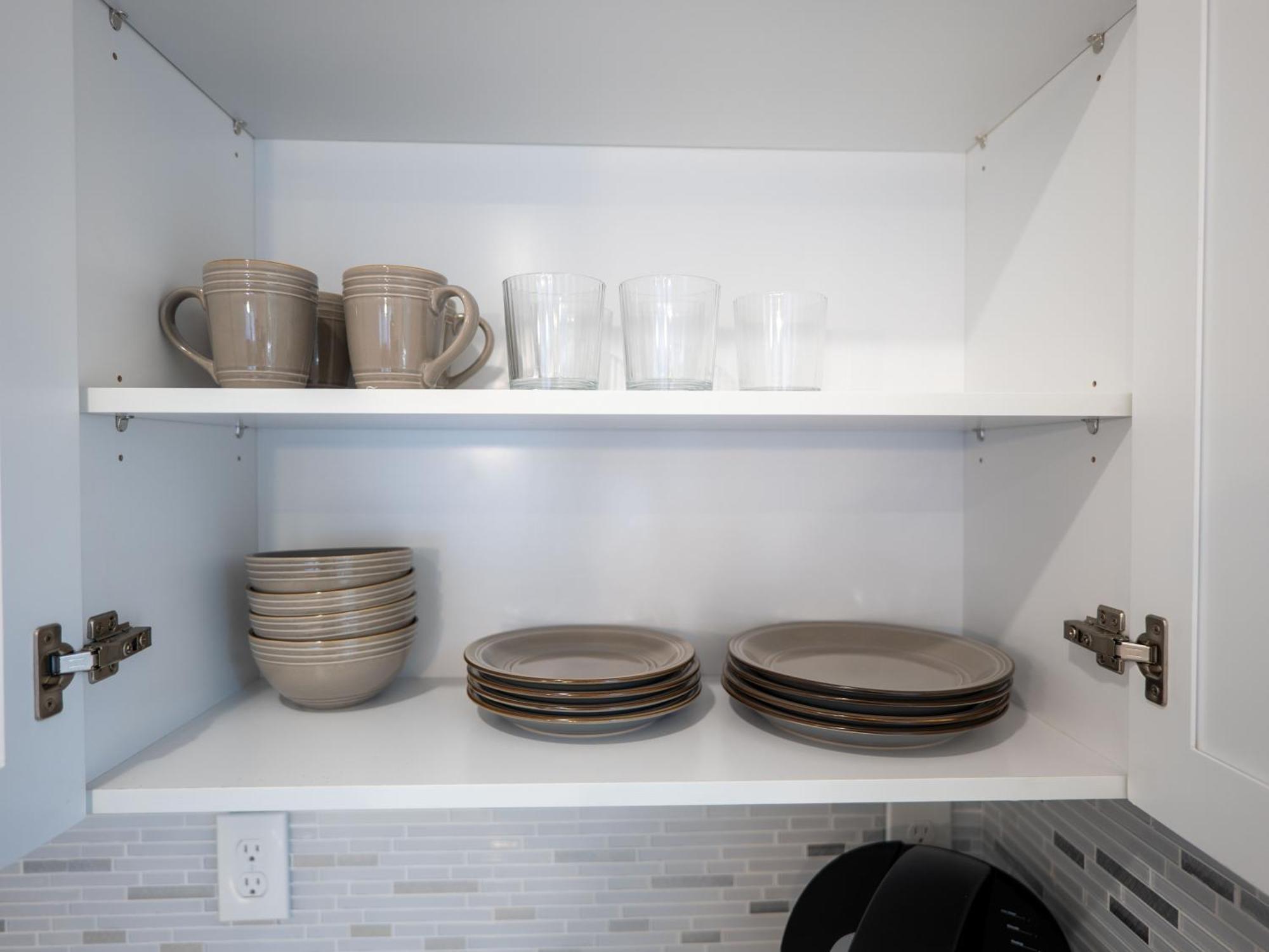 4 New Apts - 3 Bed 1st Floor & 3 Bed 2nd Floor - 1 Bed Ground Floor & 1 Bed Ground Floor Near Penn Station Ewr Airport Beth Israel Hospital Nyc Appartement
