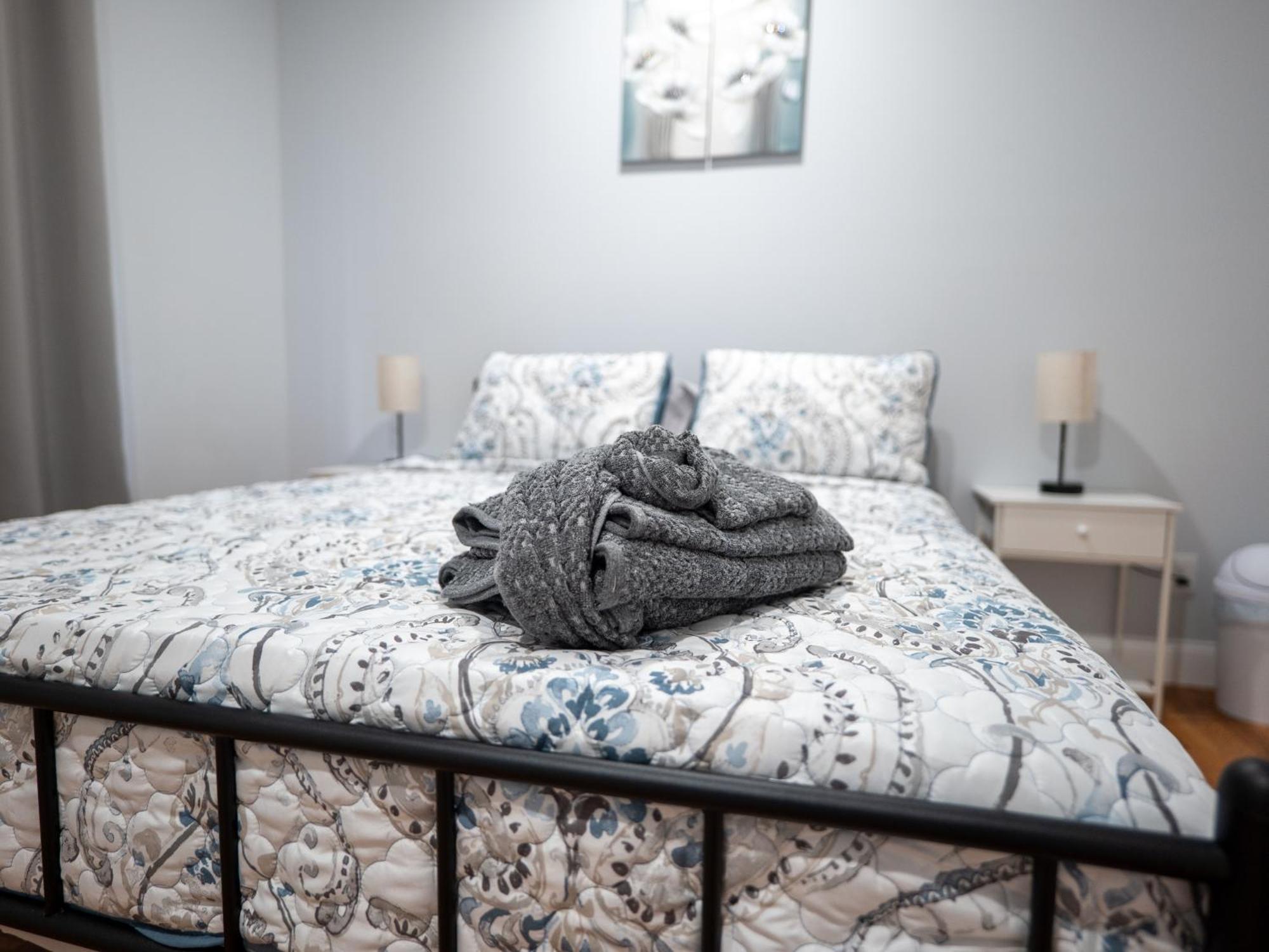 Appartement 4 New Apts - 3 Bed 1st Floor & 3 Bed 2nd Floor - 1 Bed Ground Floor & 1 Bed Ground Floor Near Penn Station Ewr Airport Beth Israel Hospital Nyc