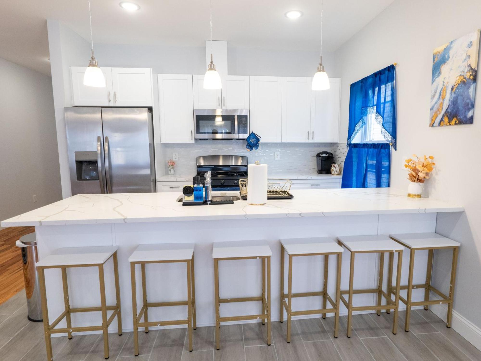 Appartement 4 New Apts - 3 Bed 1st Floor & 3 Bed 2nd Floor - 1 Bed Ground Floor & 1 Bed Ground Floor Near Penn Station Ewr Airport Beth Israel Hospital Nyc *