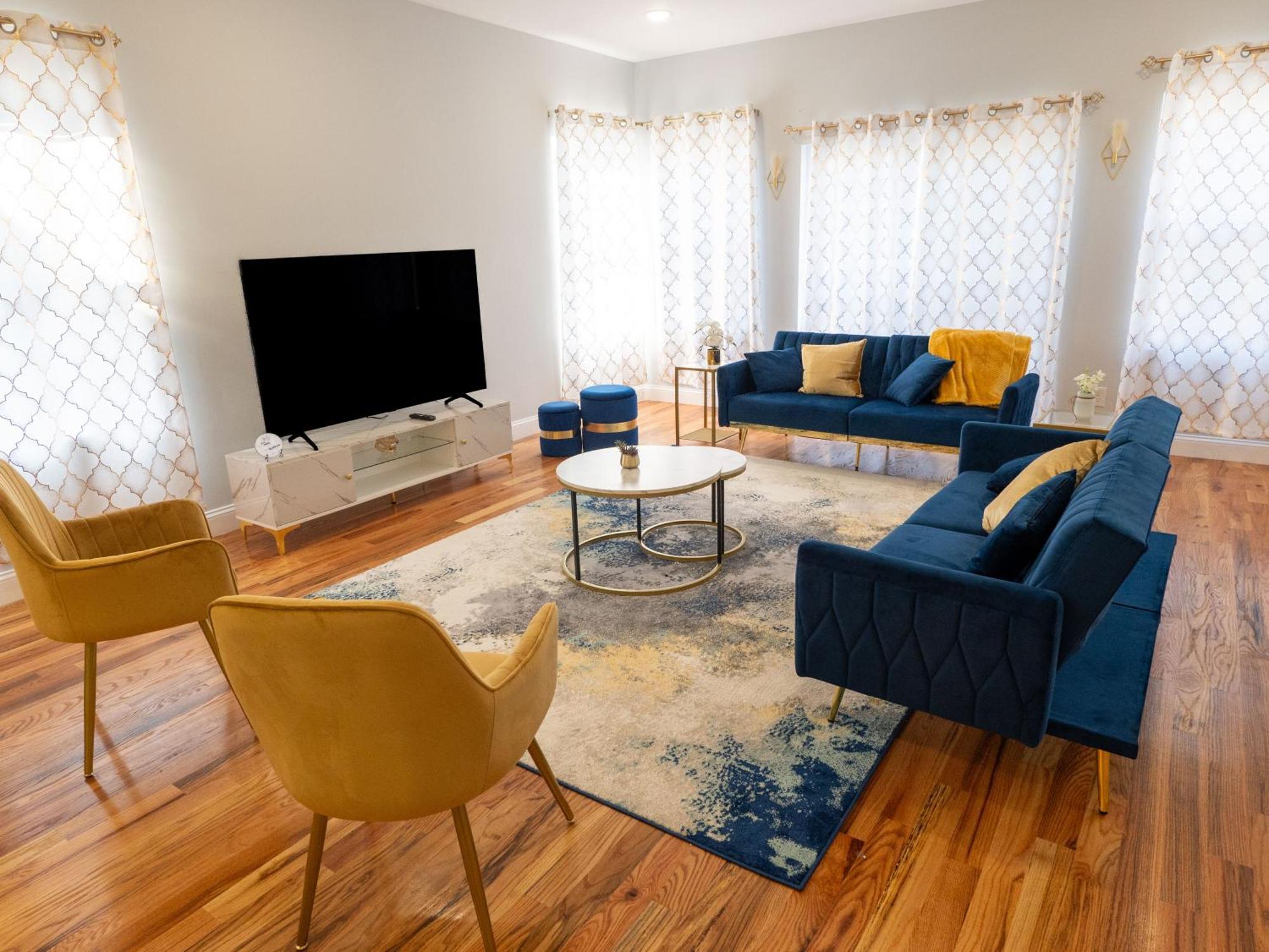 Appartement 4 New Apts - 3 Bed 1st Floor & 3 Bed 2nd Floor - 1 Bed Ground Floor & 1 Bed Ground Floor Near Penn Station Ewr Airport Beth Israel Hospital Nyc East Orange