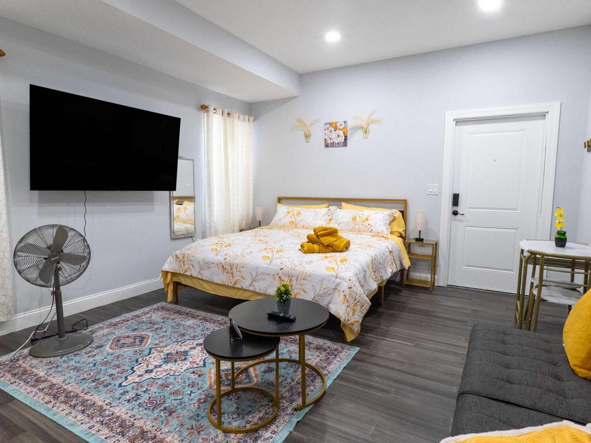 Appartement 4 New Apts - 3 Bed 1st Floor & 3 Bed 2nd Floor - 1 Bed Ground Floor & 1 Bed Ground Floor Near Penn Station Ewr Airport Beth Israel Hospital Nyc *