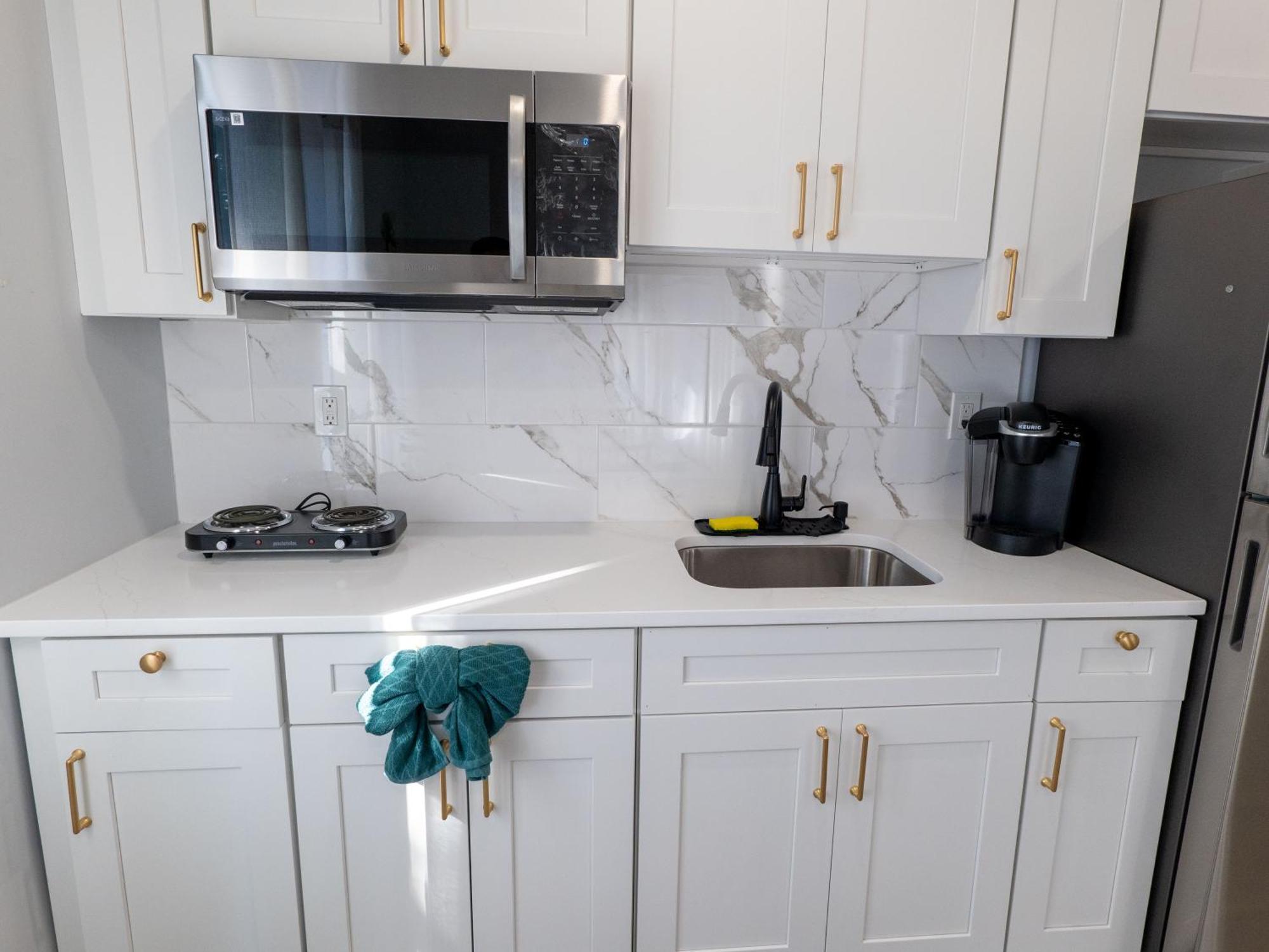 Appartement 4 New Apts - 3 Bed 1st Floor & 3 Bed 2nd Floor - 1 Bed Ground Floor & 1 Bed Ground Floor Near Penn Station Ewr Airport Beth Israel Hospital Nyc East Orange