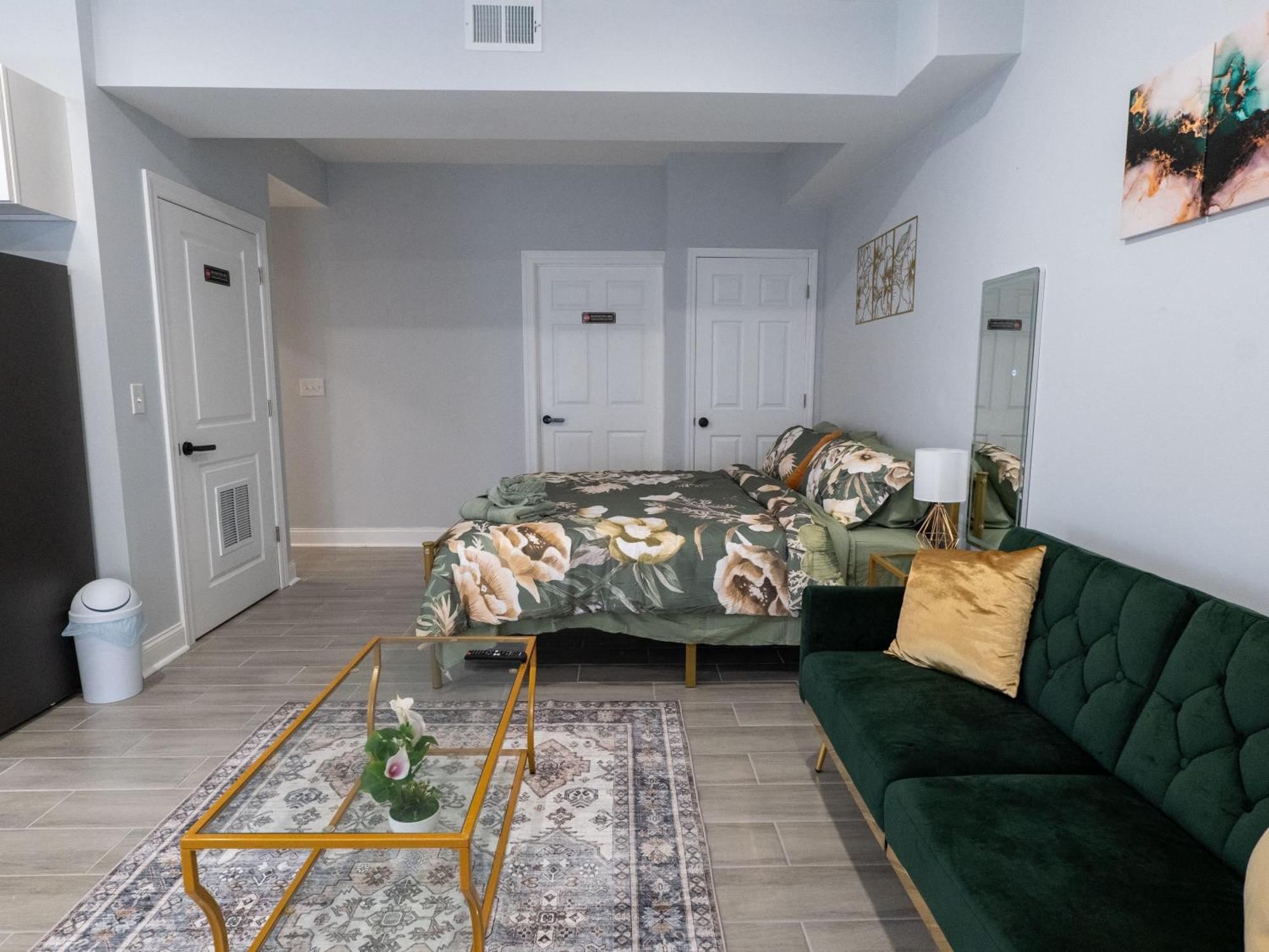 Appartement 4 New Apts - 3 Bed 1st Floor & 3 Bed 2nd Floor - 1 Bed Ground Floor & 1 Bed Ground Floor Near Penn Station Ewr Airport Beth Israel Hospital Nyc East Orange